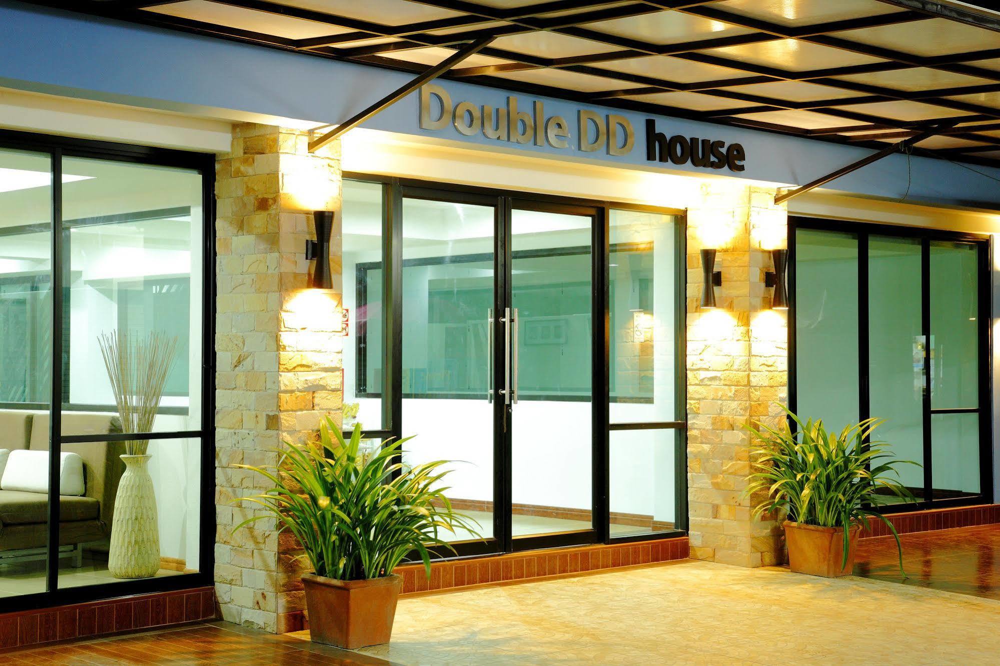 Double Dd House At Mrt Sutthisarn Bangkok Buitenkant foto